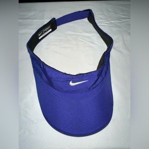 Nike visor